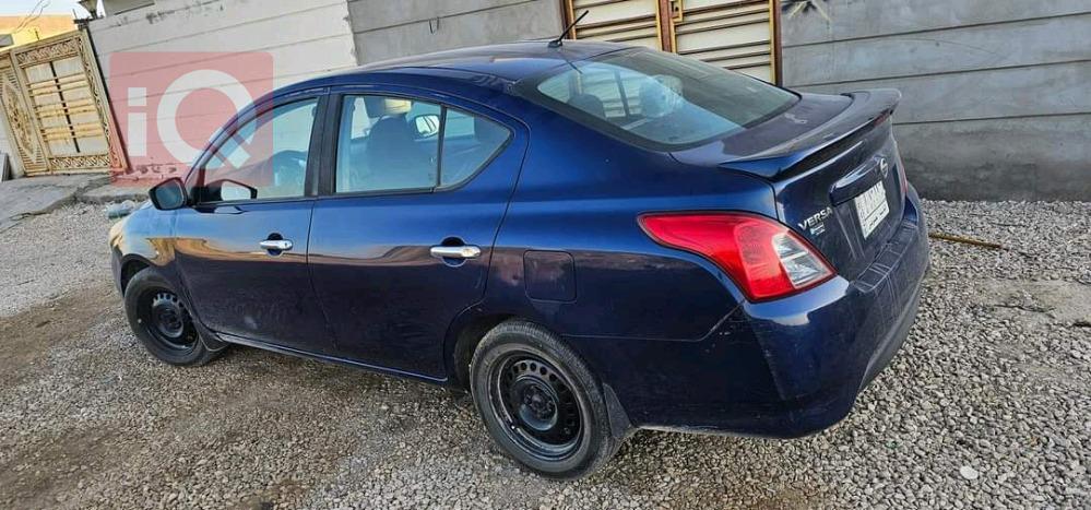 Nissan Versa